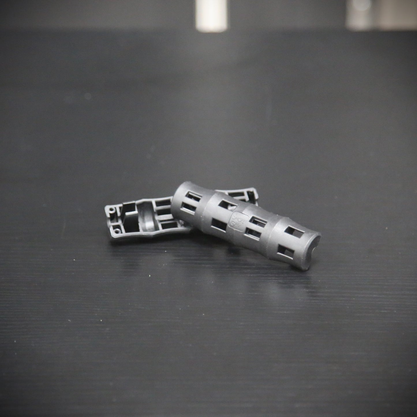 Snappy Grip Bucket Handles