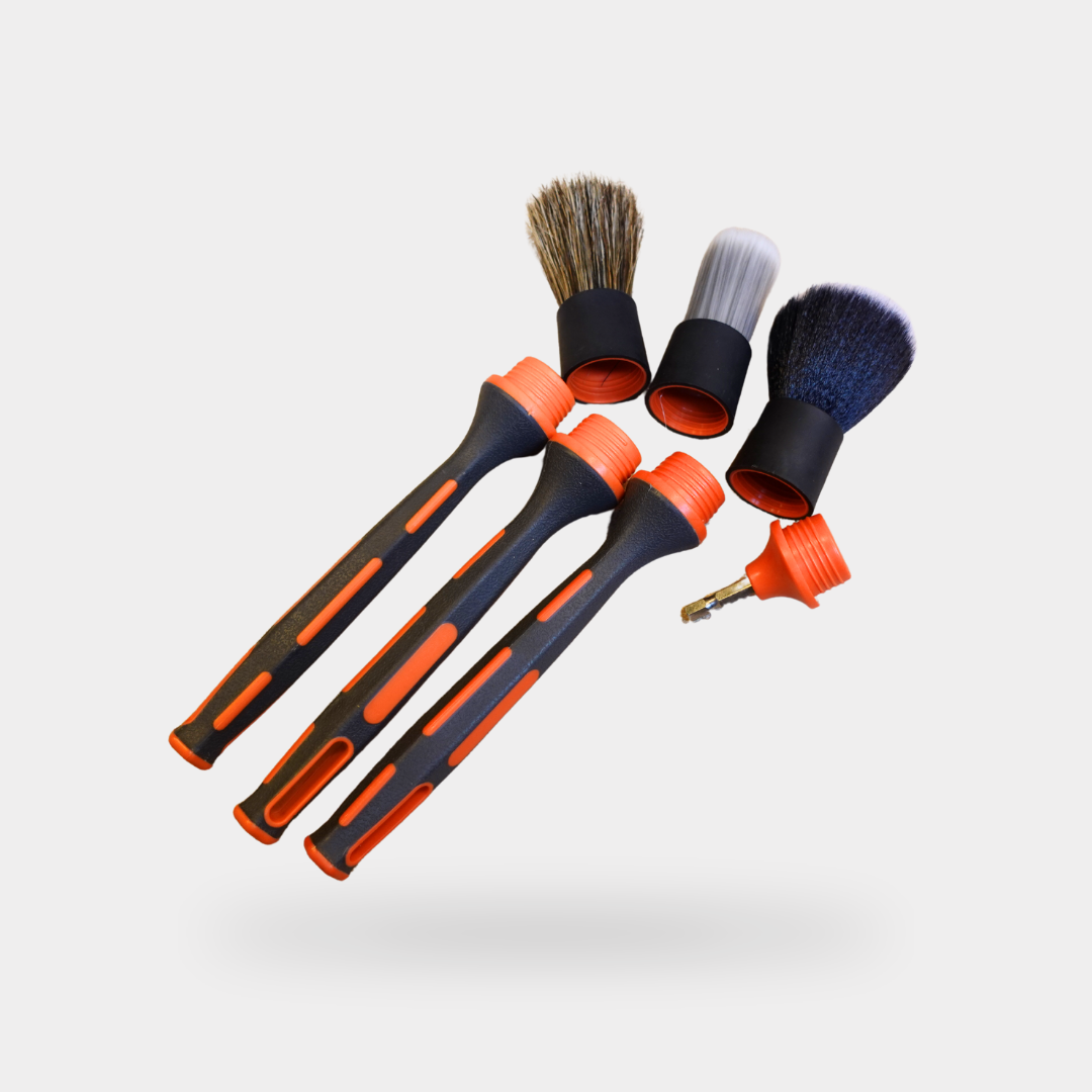 Deluxe Detailing Brushes