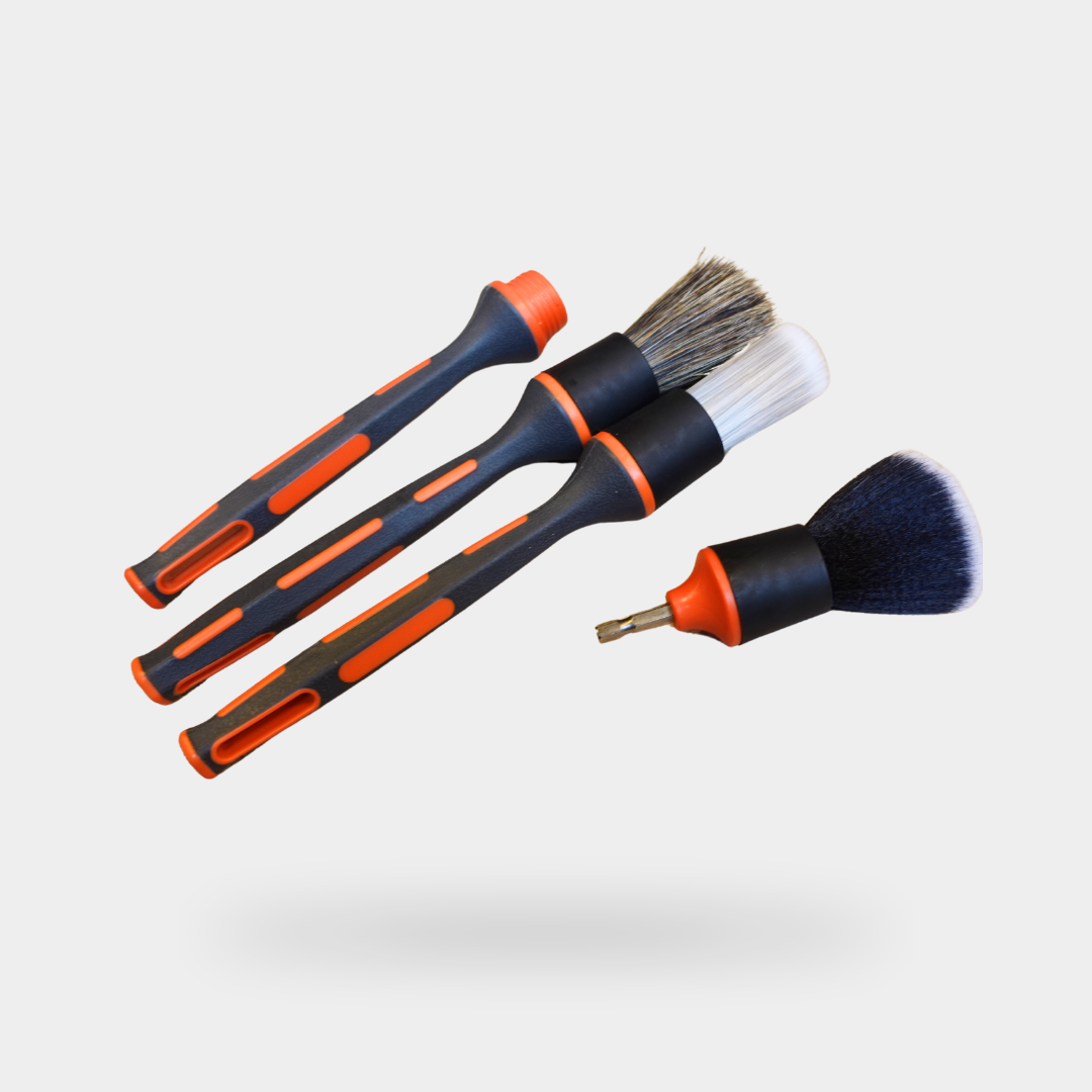 Deluxe Detailing Brushes